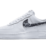 07 Essential White Black Paisley