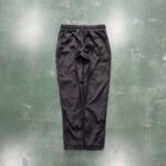 Kit Trapstar Irongate 2.0 Shellsuit Red black - Image 5