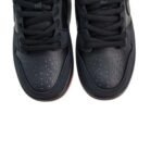 Nike Dunk Low Black Pigeon - Image 6