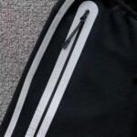 Pants Tech Fleece Verde (Reflective) - Image 4