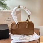 Prada Re-Edition 1978 Tote Bag - Image 2