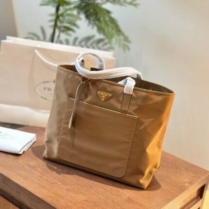 Prada Re-Edition 1978 Tote Bag