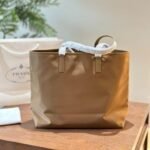 Prada Re-Edition 1978 Tote Bag - Image 2