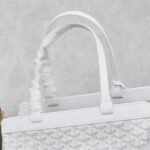Goyard Bellechasse Biaude PM Bag White - Image 6