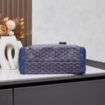 Goyard Bellechasse Biaude PM Bag Blue - Image 4