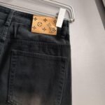 Pants Louis Vuitton Black - Image 5