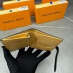 Wallet Supreme x Louis Vuitton - Image 2