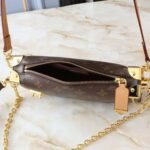 Shoulder Bag Louis Vuitton x TM - Image 3