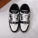 Louis Vuitton Trainer - Image 3