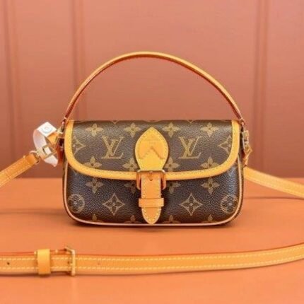 Shoulder Bag Louis Vuitton Nano Diane Monogram