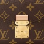 Pochette Louis Vuitton - Image 4