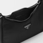 Shoulder Bag Prada Re-Edition 2005 - Image 7