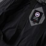 Jacket Puffer Canada Goose - Image 9