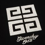T-Shirt Givenchy - Image 8