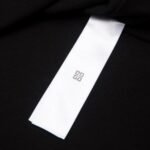 T-Shirt Givenchy - Image 9