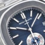 Patek Philippe Nautilus Blue Dial - Image 4