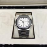 Patek Philippe Geneve Nautilus - Image 2