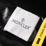 Jacket Puffer Moncler with Logo Trim Hood - Image 18