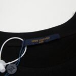 T-shirt Louis Vuitton Rope Logo Black - Image 8