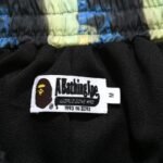 Shorts BAPE Glow-In-The-Dark Spiral Print - Image 11