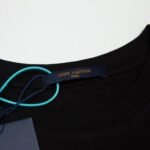 T-shirt Louis Vuitton Very Lovely Black - Image 7