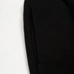 Shorts Gucci Logo Print Black - Image 6