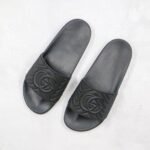 Slides Gucci GG Black Rubber Monogram - Image 3