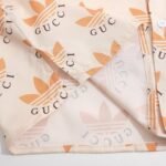 Set Gucci x Adidas Trefoil Beige Shirt and Shorts - Image 13