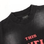 T-shirt Balenciaga Graphic Slogan Distressed Black - Image 5