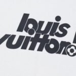 T-shirt Louis Vuitton LV White Graphic Logo - Image 3