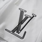Shorts Louis Vuitton LV White Script Embroidery - Image 4