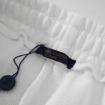 Shorts Louis Vuitton LV White Script Embroidery - Image 7