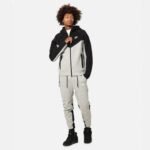 Set Nike Tech Fleece Gray/black 2023 (New Season)
