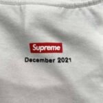 T-shirt Supreme Spend It - Image 5