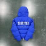 Jacket Puffer Trapstar Decoded 2.0 Dazzling Blue - Image 2