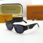 Sunglasses Louis Vuitton - Image 6