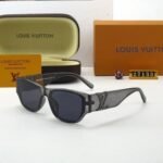 Sunglasses Louis Vuitton - Image 5