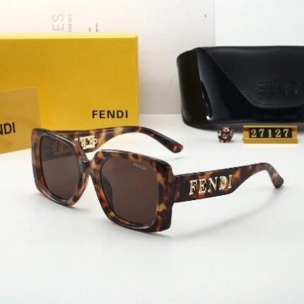 Sunglasses Fendi