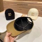 Cap Louis Vuitton LV Monogram Logo - Image 8