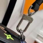 Shoulder Bag Louis Vuitton TM Speedy Nano - Image 5