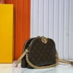 Shoulder Bag Louis Vuitton Be Alma - Image 3