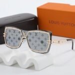 Sunglasses Louis Vuitton - Image 2