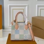 Louis Vuitton On The Go Tote Bag - Image 6