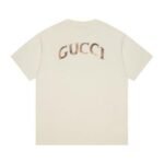 T-shirt Gucci Distressed Logo Beige - Image 2