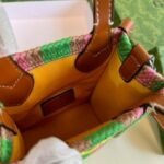 Gucci Straw Mini Shoulder Bag - Image 4