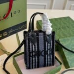 Gucci Straw Mini Shoulder Bag - Image 8