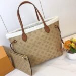 Shoulder Bag Louis Vuitton Neverfull MM - Image 8