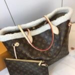 Shoulder Bag Louis Vuitton Neverfull MM - Image 11