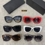 Sunglasses Yves Saint Laurent - Image 8