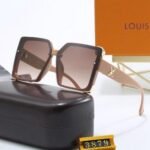 Sunglasses Louis Vuitton - Image 6